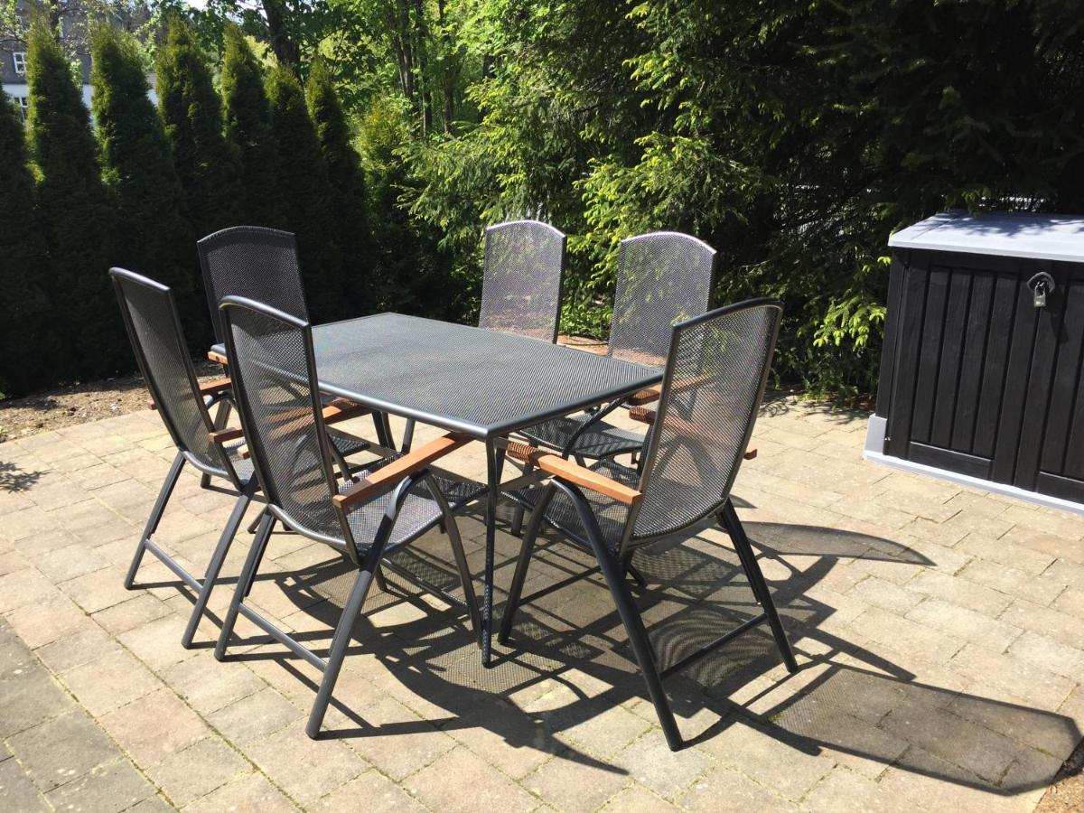 Charmante Ferienwohnung Mit Sauna Und Terrasse Winterberg Exterior foto